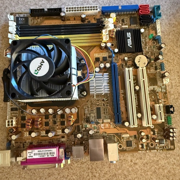 Asus M2A-VM AMD Socket AM2 Desktop Motherboard @MB157 - Picture 2 of 7